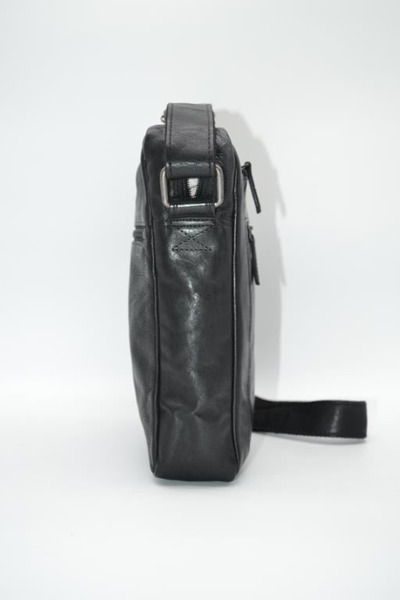 Bandolera de piel STAMP Nihal 3026 negra (2)