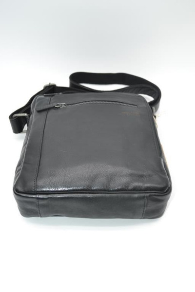 Bandolera de piel STAMP Nihal 3026 negra (4)