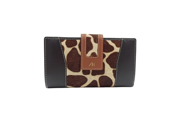 Billetera piel ANA NAVARRO estampado Jirafa 17cm marron