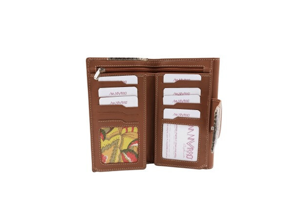 Billetera piel ANA NAVARRO grande print serpiente marron (2)
