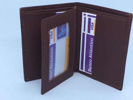 BILLETERA PIEL de UBRIQUE CASTAÑO PEQUEÑA mod 813