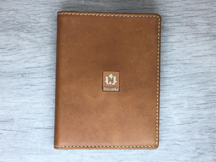 BILLETERA PIEL NOBLE NATURE 238NP CUERO