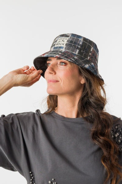 Gorro pescador reversible Anekke (5)
