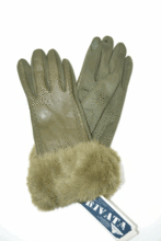 Guantes de mujer PRIVATA polipiel pompon verde