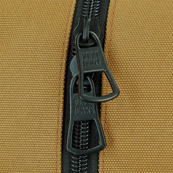 Mochila adap. portatil PEPE JEANS Bromley ocre (9)