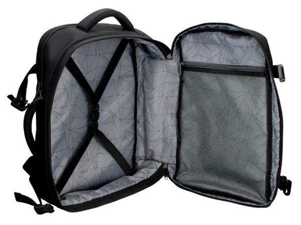 Mochila de viaje con portaordenador MOVOM negro (5)