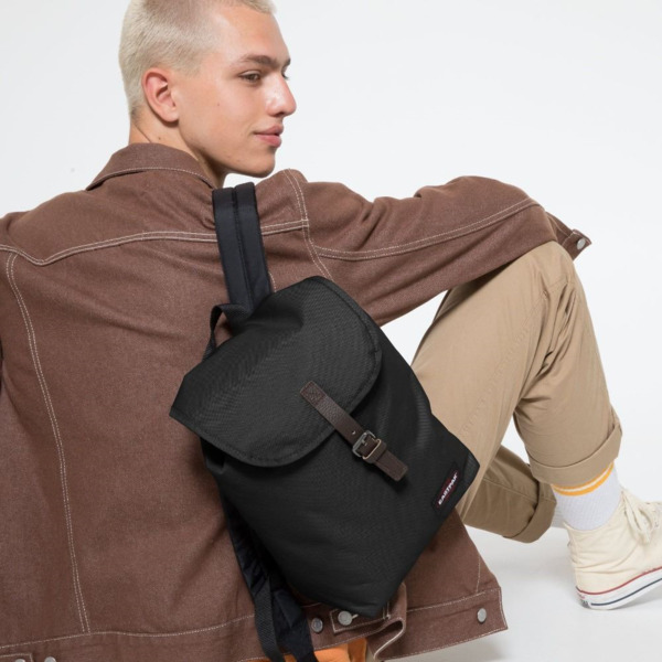 Mochila EASTPAK Casyl Black (5)
