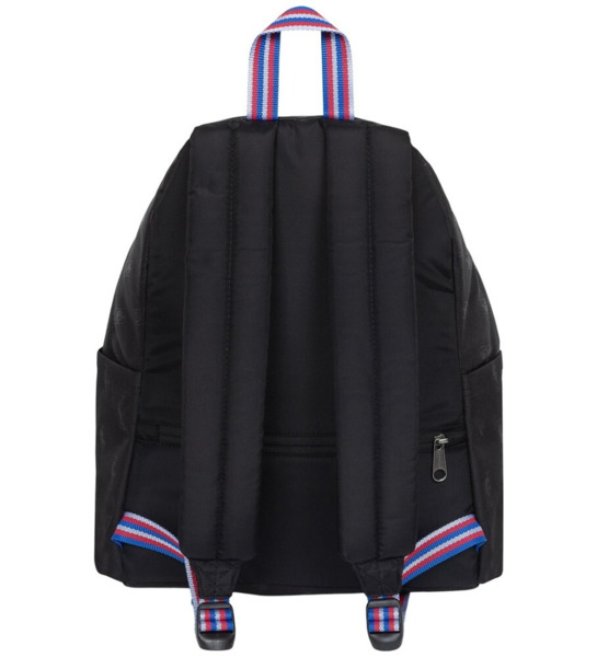 Mochila EASTPAK Day Pak'r NBA logo (1)
