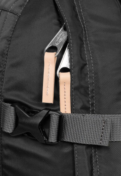 Mochila EASTPAK Floid Cs Satin (2)