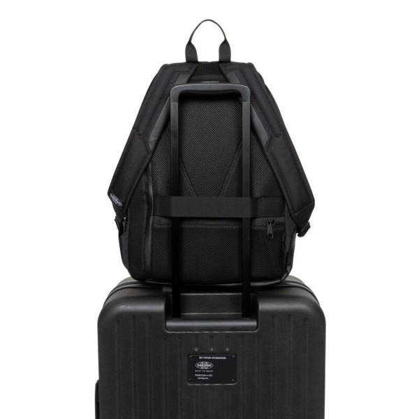 Mochila EASTPAK ICON PAK'R On Black (negro) (8)