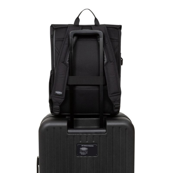 Mochila EASTPAK ICON TOPLOAD On Black (negro) (8)