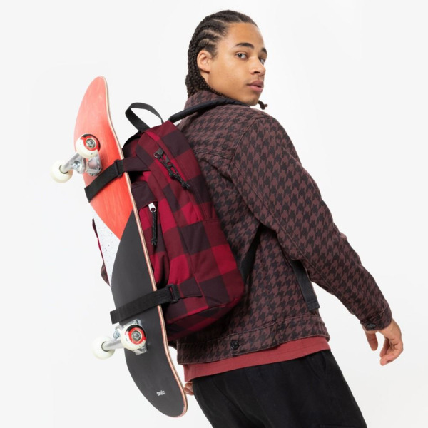 Mochila EASTPAK Skate Pak'R Skate Checks (5)