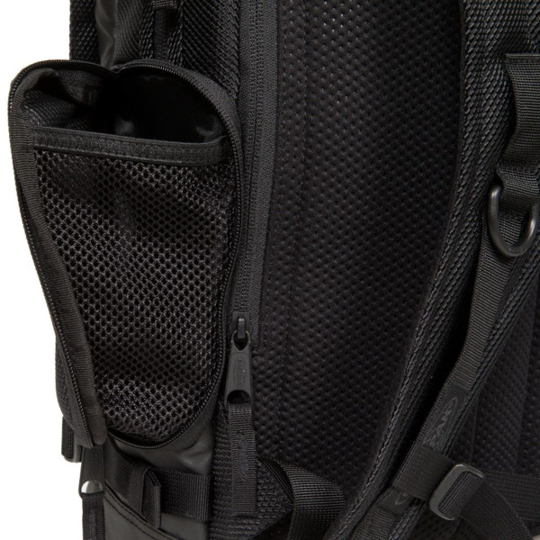 MOCHILA EASTPAK TECUM M CNCT Coat (2)