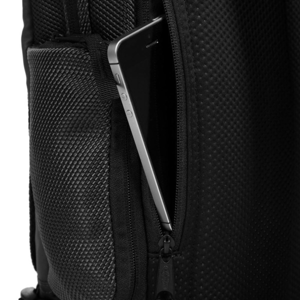 MOCHILA EASTPAK TECUM M CNCT Coat (8)
