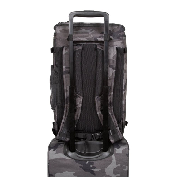 Mochila EASTPAK TECUM TOP CNNT Camo verde (7)