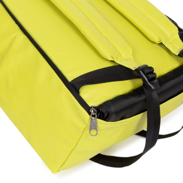 Mochila EASTPAK Zippl'R Bike Tarp Linked (8)