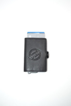 Tarjetero metalico con billetera PRIVATA Card negro