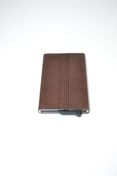 Tarjetero metalico Privata marron (1)